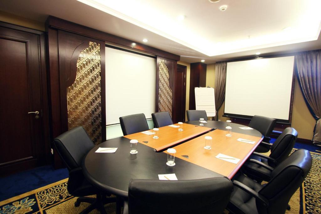Asmila Boutique Hotel Bandung Zewnętrze zdjęcie