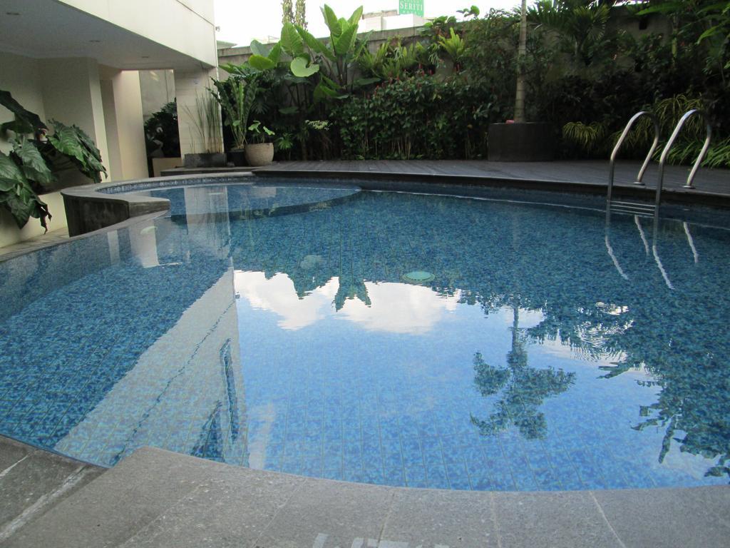 Asmila Boutique Hotel Bandung Zewnętrze zdjęcie