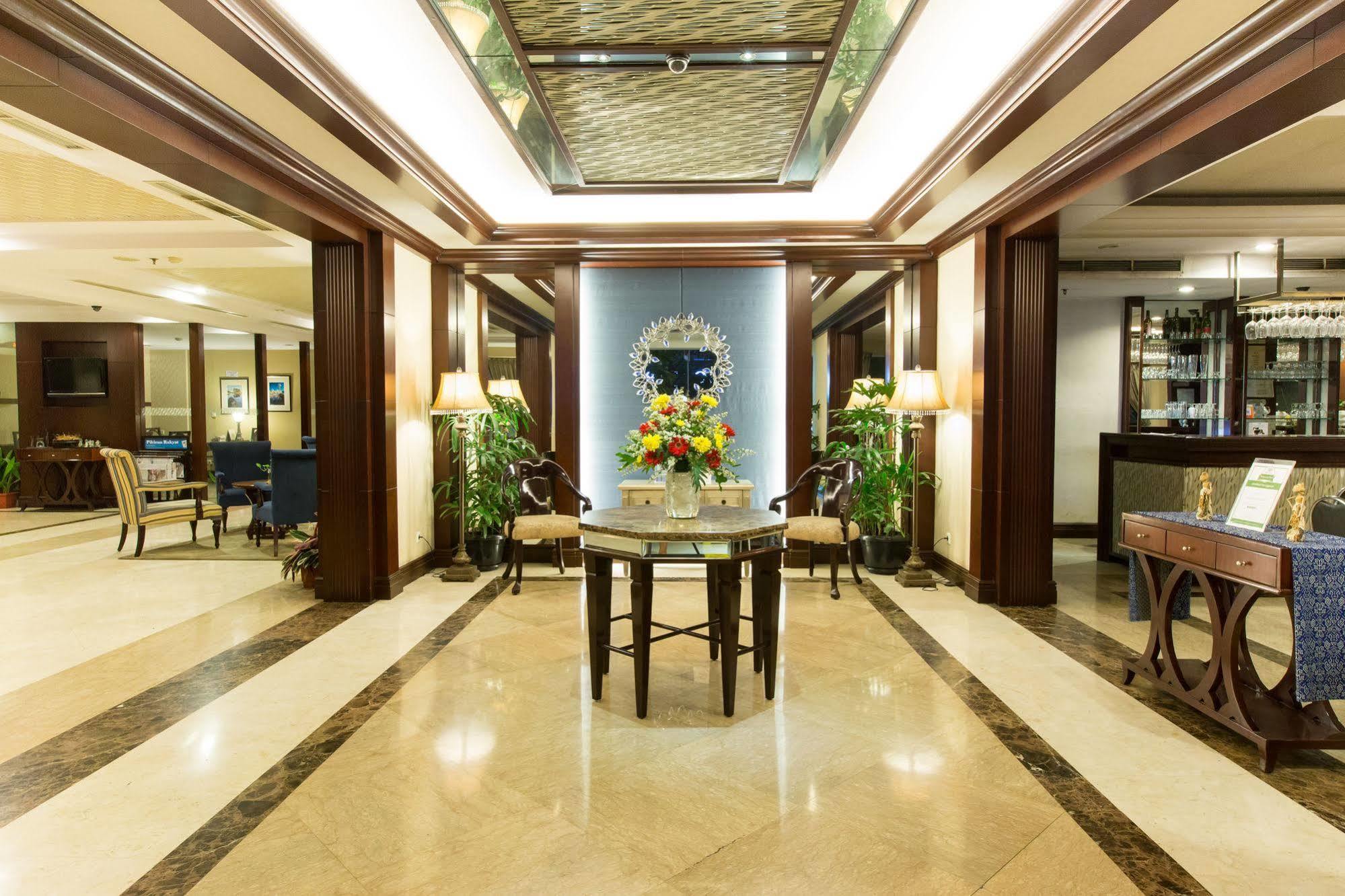 Asmila Boutique Hotel Bandung Zewnętrze zdjęcie