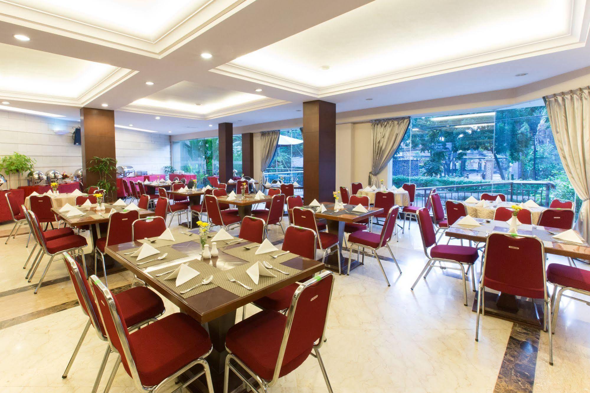 Asmila Boutique Hotel Bandung Zewnętrze zdjęcie